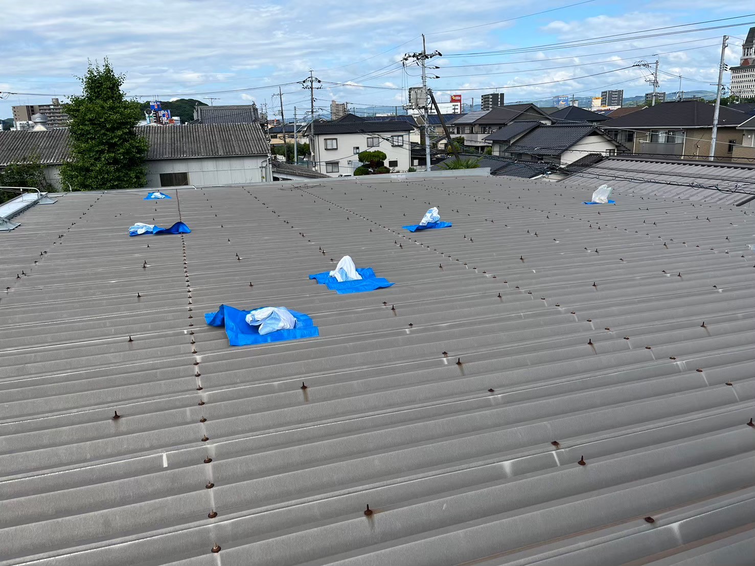 屋根塗装工事・雨漏れ補修工事