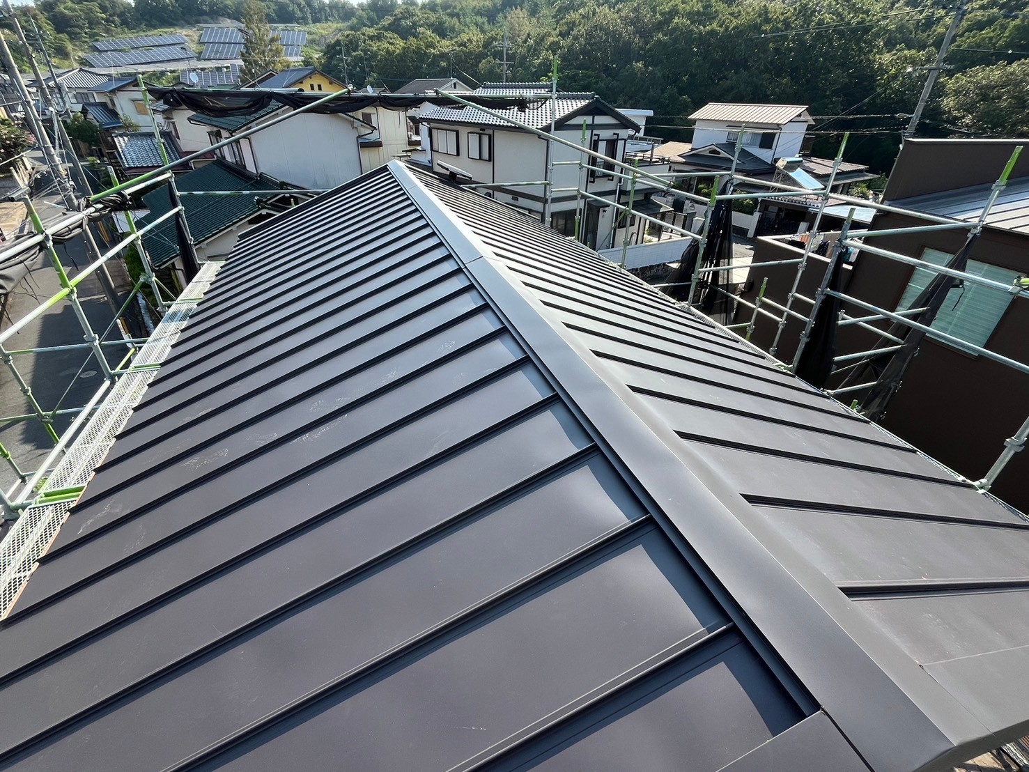 施工事例　スレート屋根の劣化対策