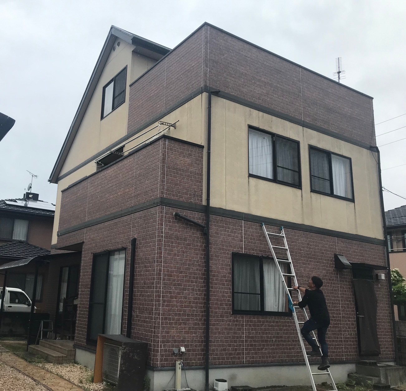 新年のご挨拶と外壁塗装施工事例のご紹介